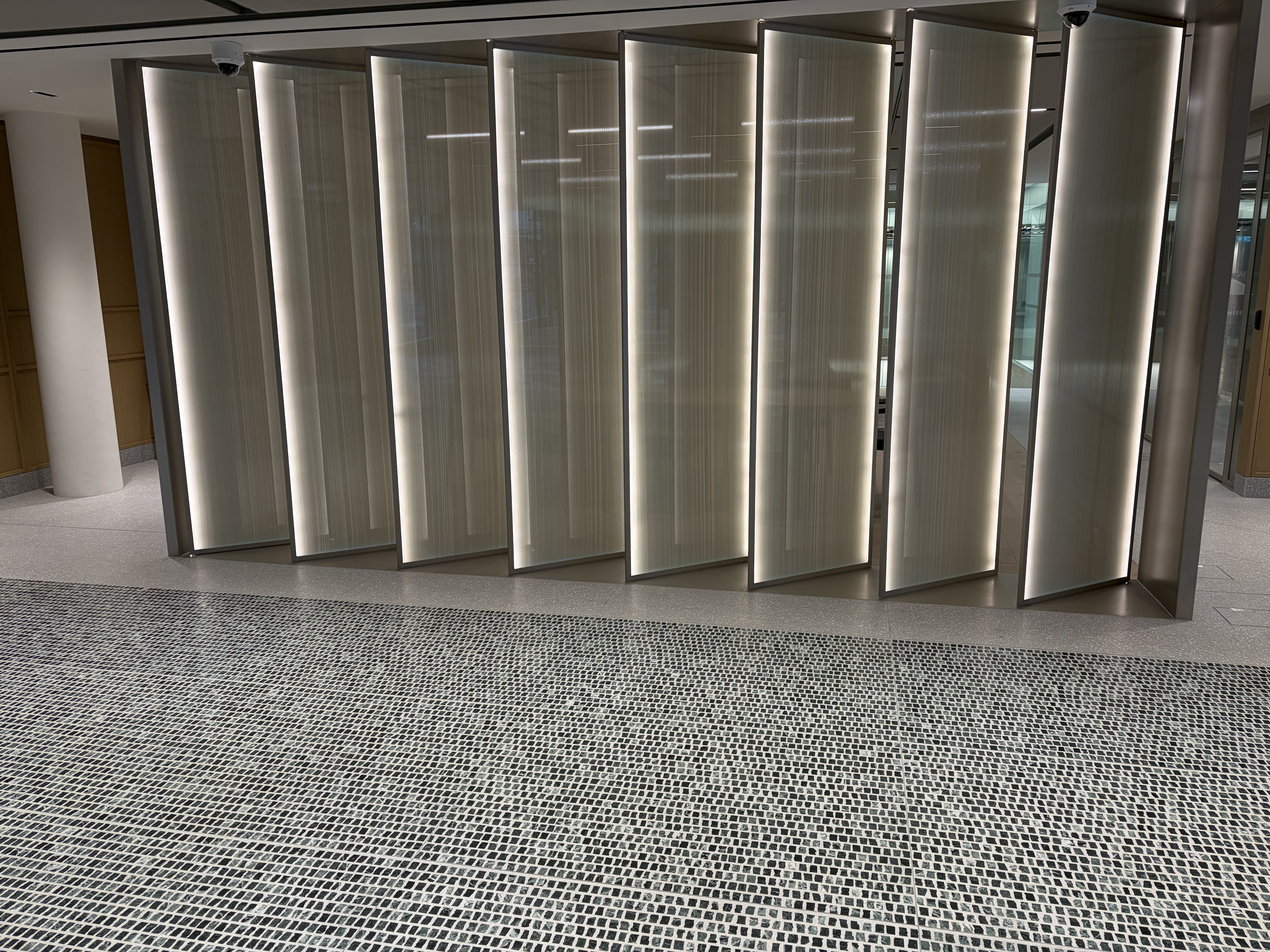99 Queen Victoria Street — image 2